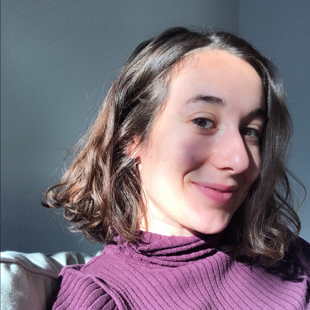 Meet your Posher, Aly